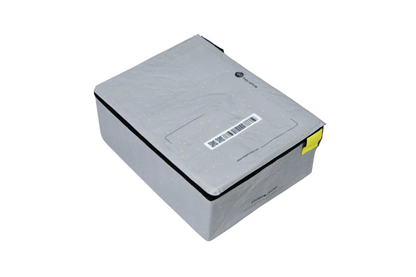 Reusable Box M with quick zip lid